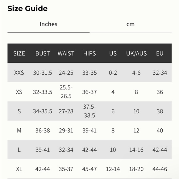 👑 2/$40 👑 Fabletics Oasis Twist Sports Bra - Picture 4 of 8